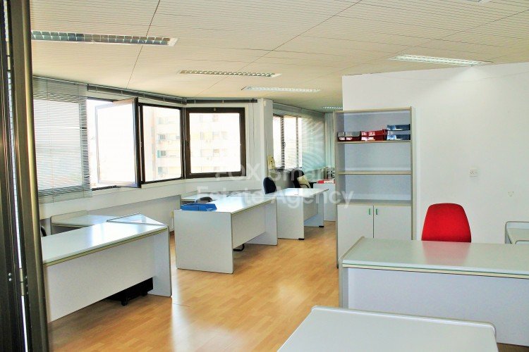 House in Nicosia - Image 5