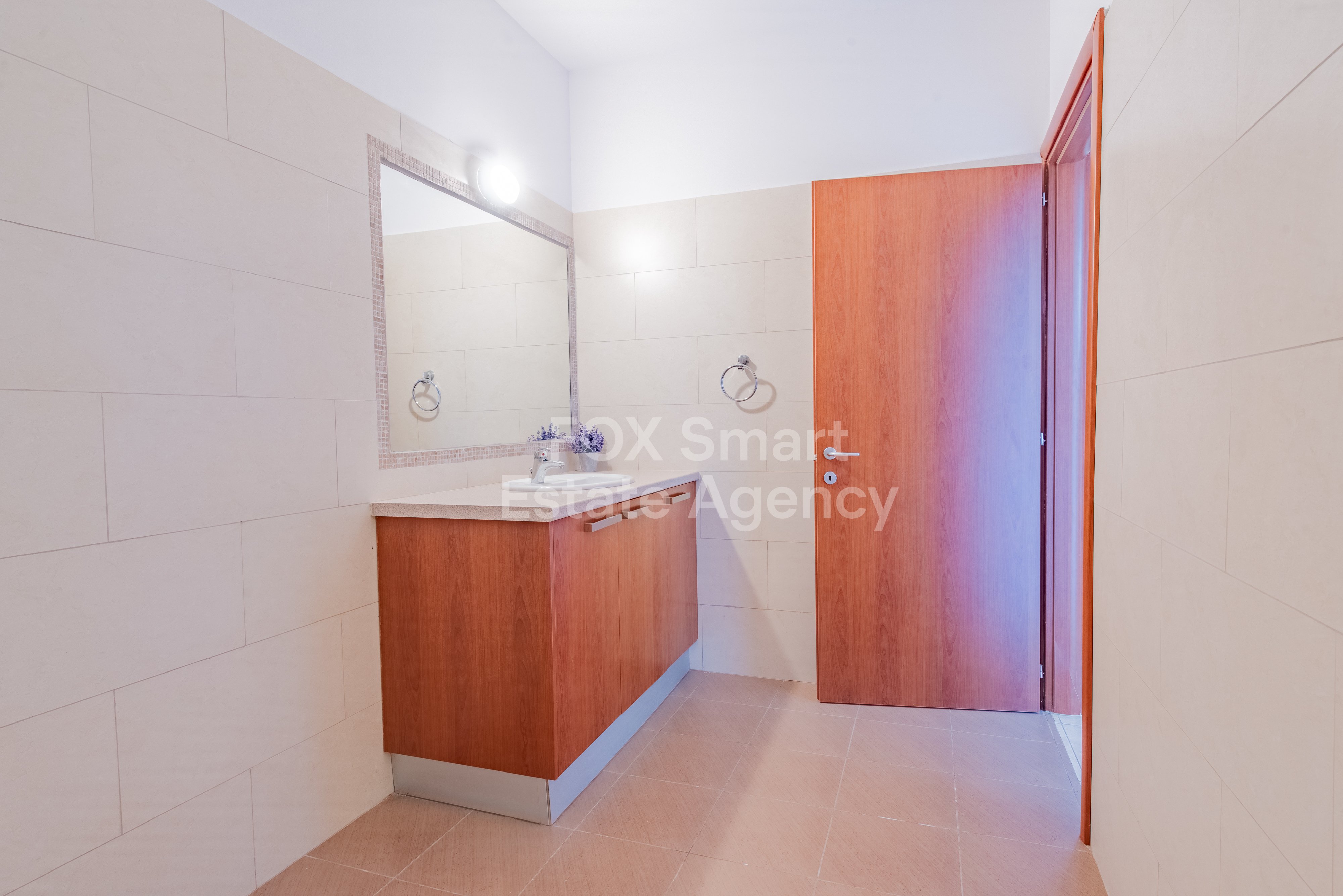 Spacious Ground-Floor Apartment with Pool in Peaceful Oroklini