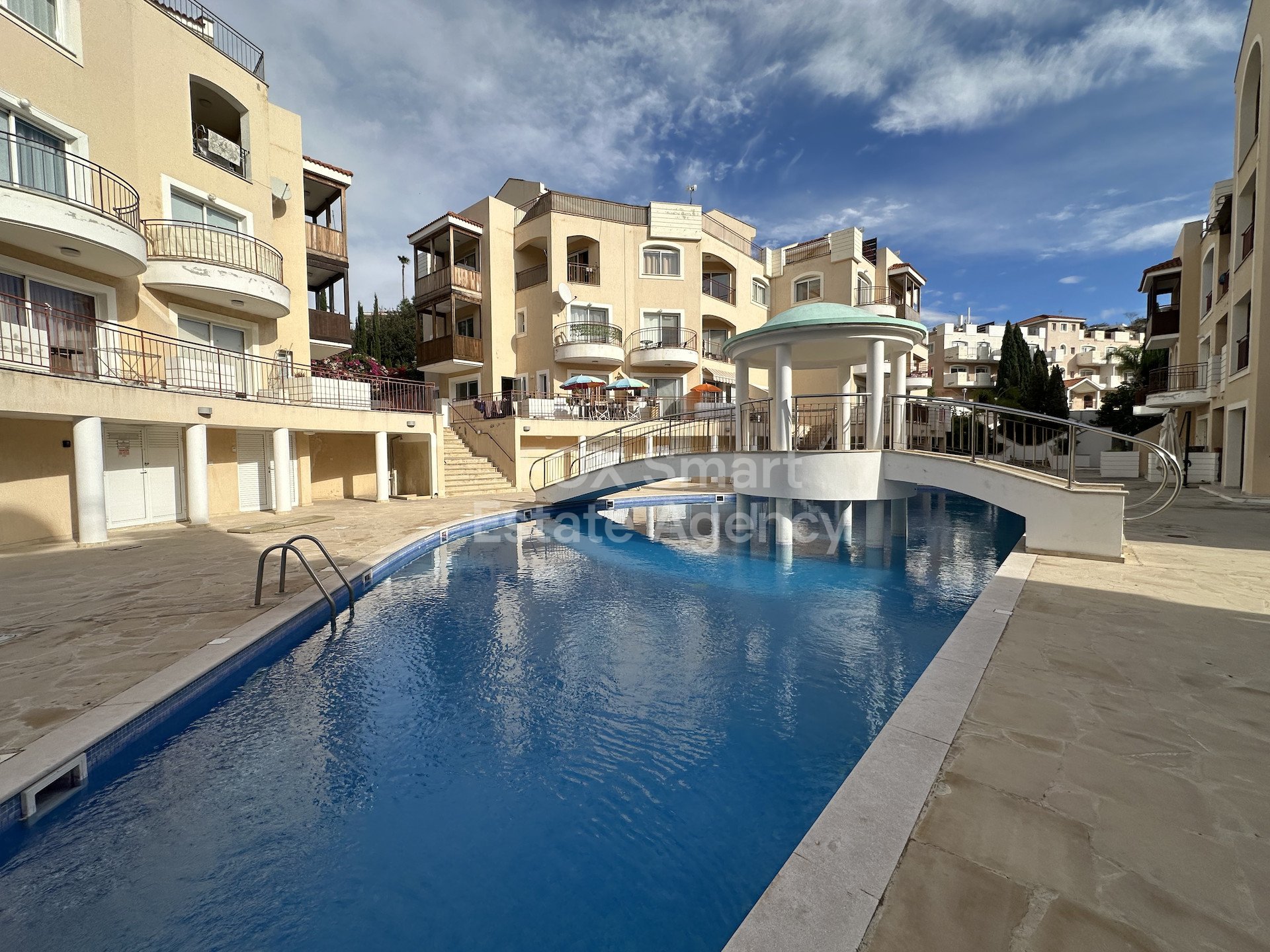 Apartment in Pafos - view 1