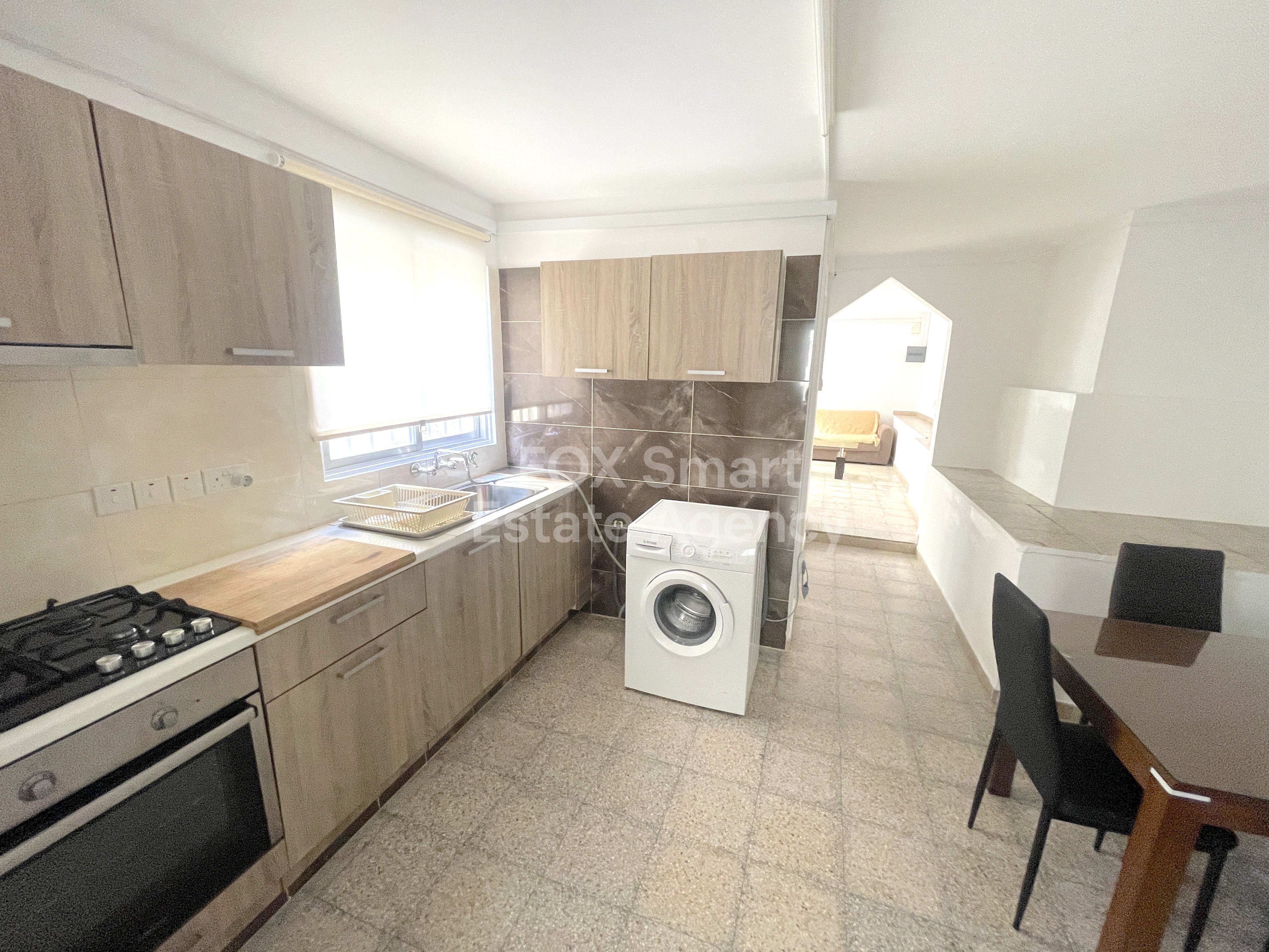 1-Bedroom Apartment with Spacious Yard in Prime Platy Aglantzia Location