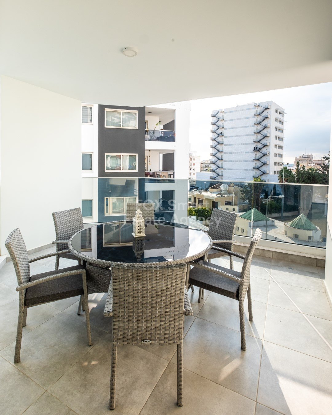 Two bedroom apartment for rent, Larnaka center.