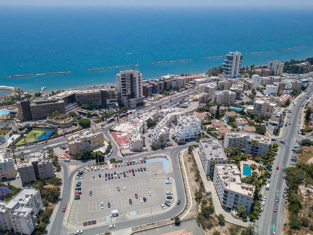 Apartment in Agios Tychon - view 1