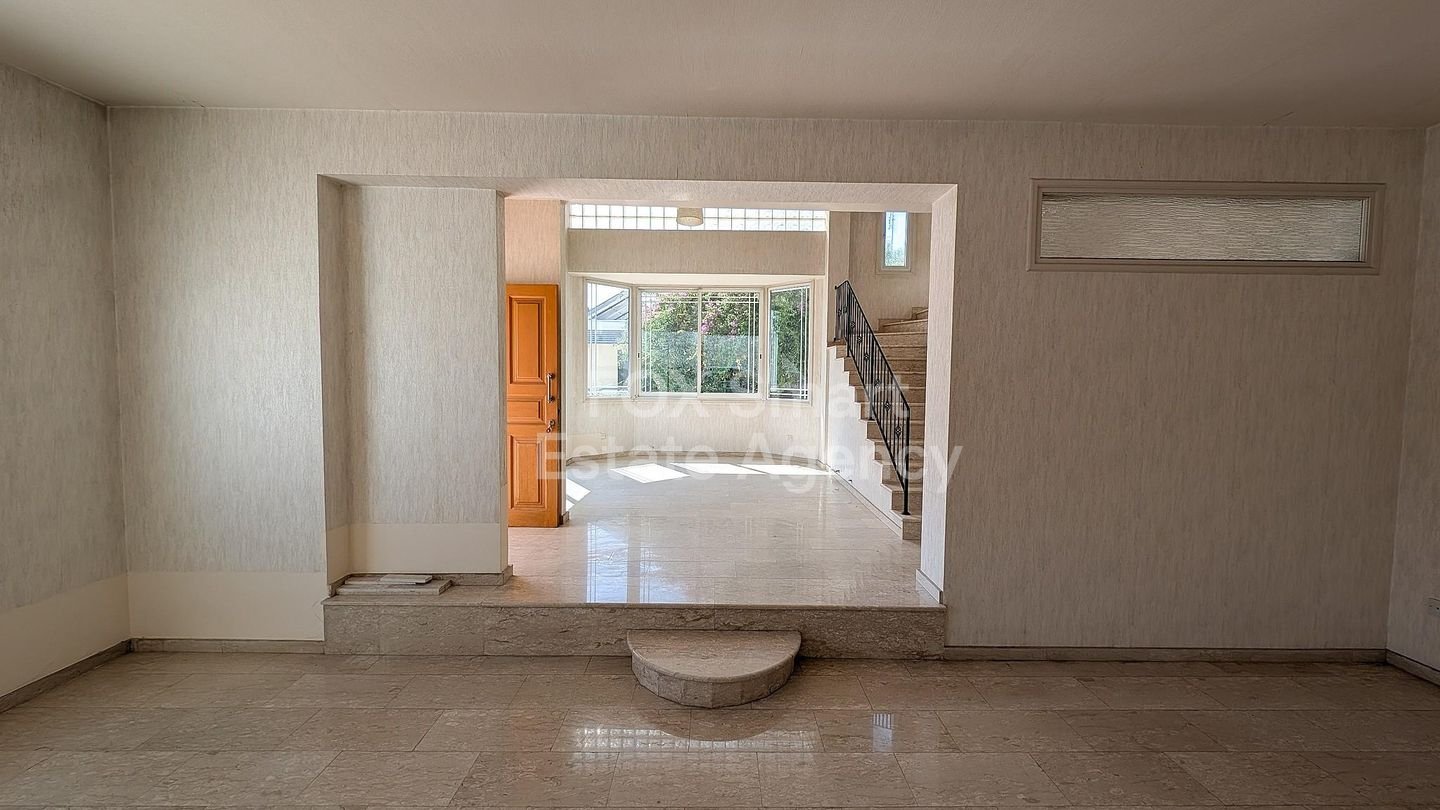 Charming 3-Bedroom Semi-Detached Home with Auxiliary Building in Strovolos