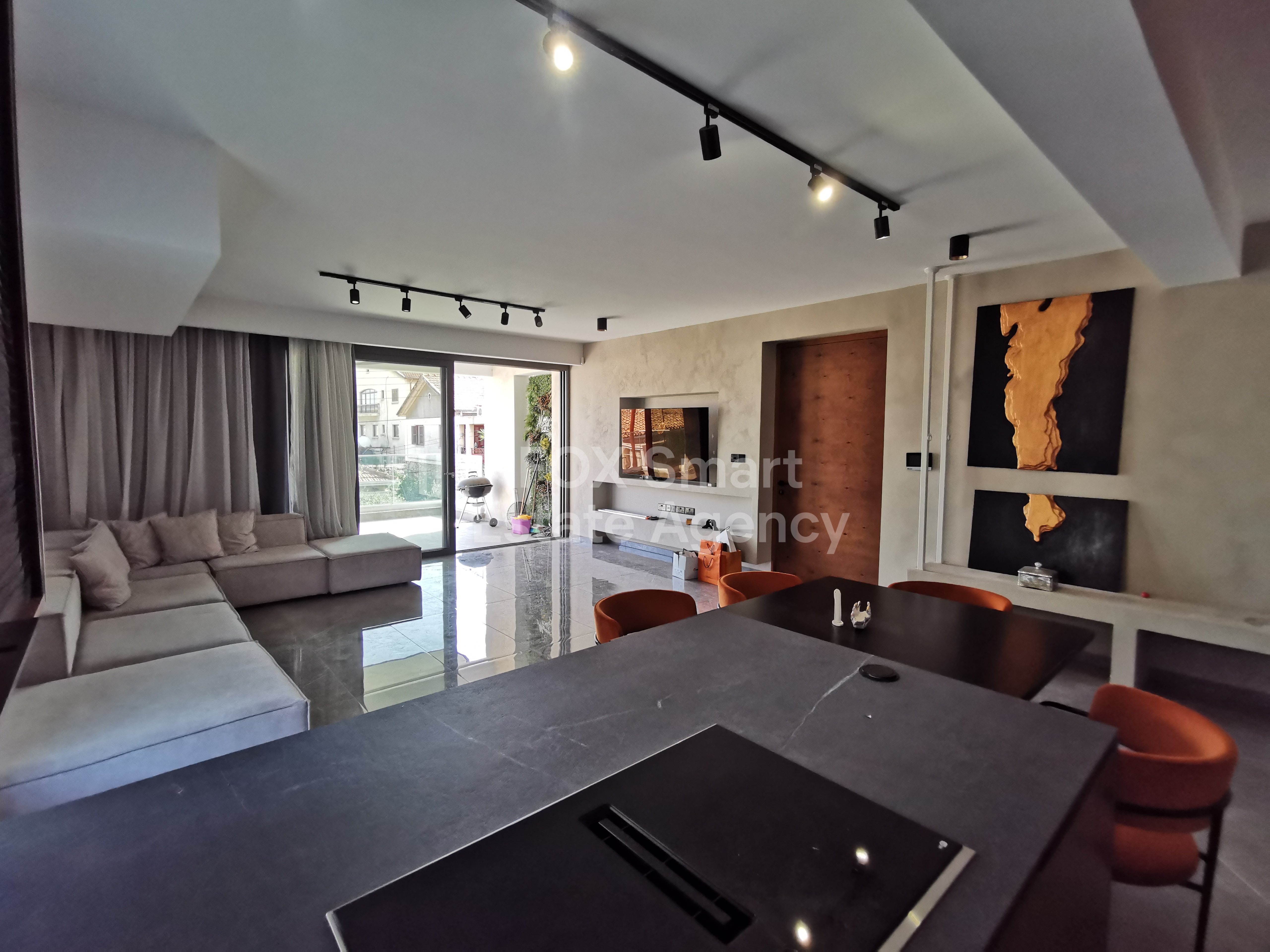 Apartment in Agios Dometios - view 1