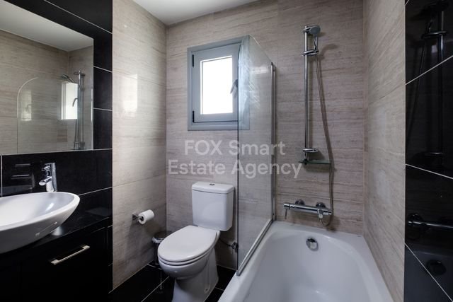 Three bedroom house for rent, Pervolia.