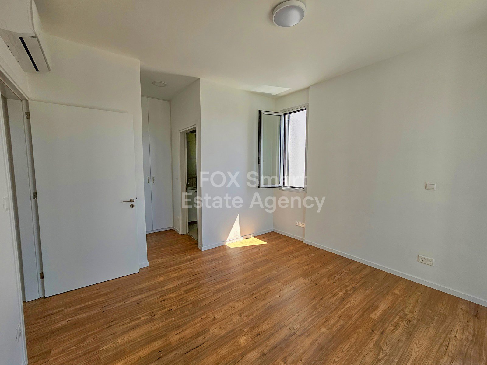 For rent: a 3-bedroom apartment in Dasoupolis with a 3KW photovoltaic system for energy efficiency.