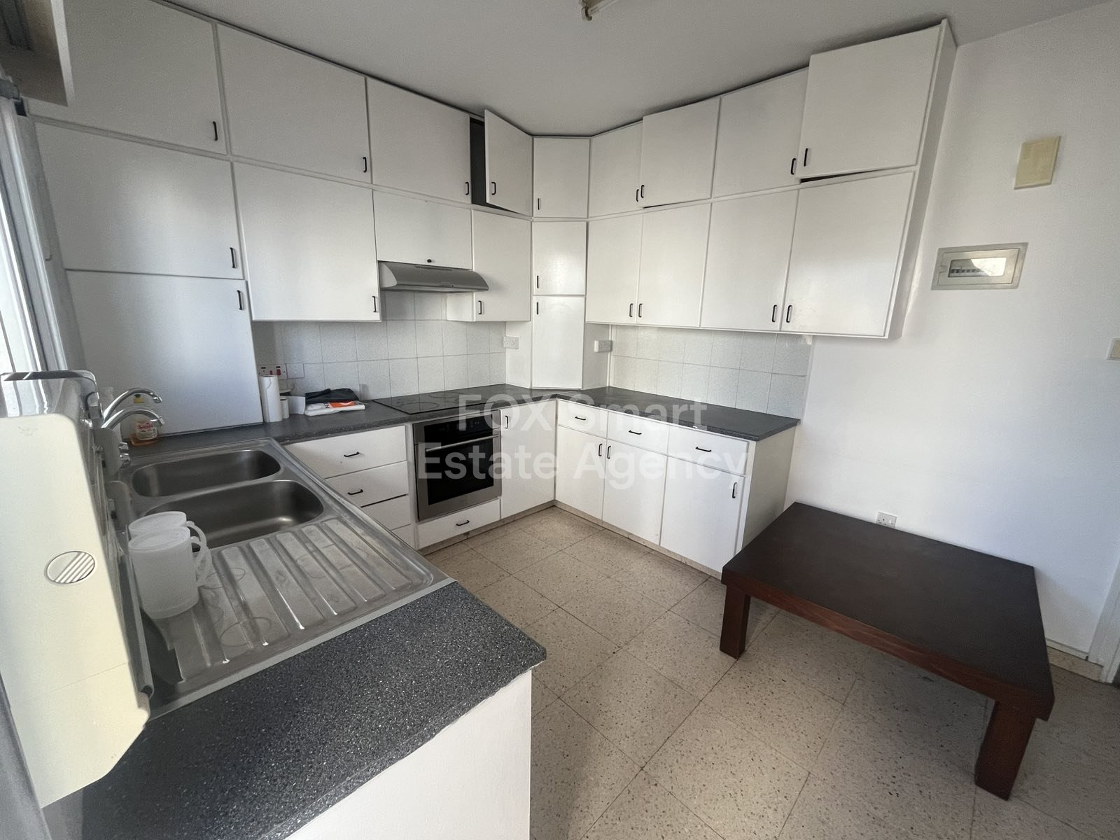 For rent 3 bedroom furnished apartment in Acropolis close to Armenias Street and Nareg Armenian School , in Acropolis, Strovolos, Nicosia