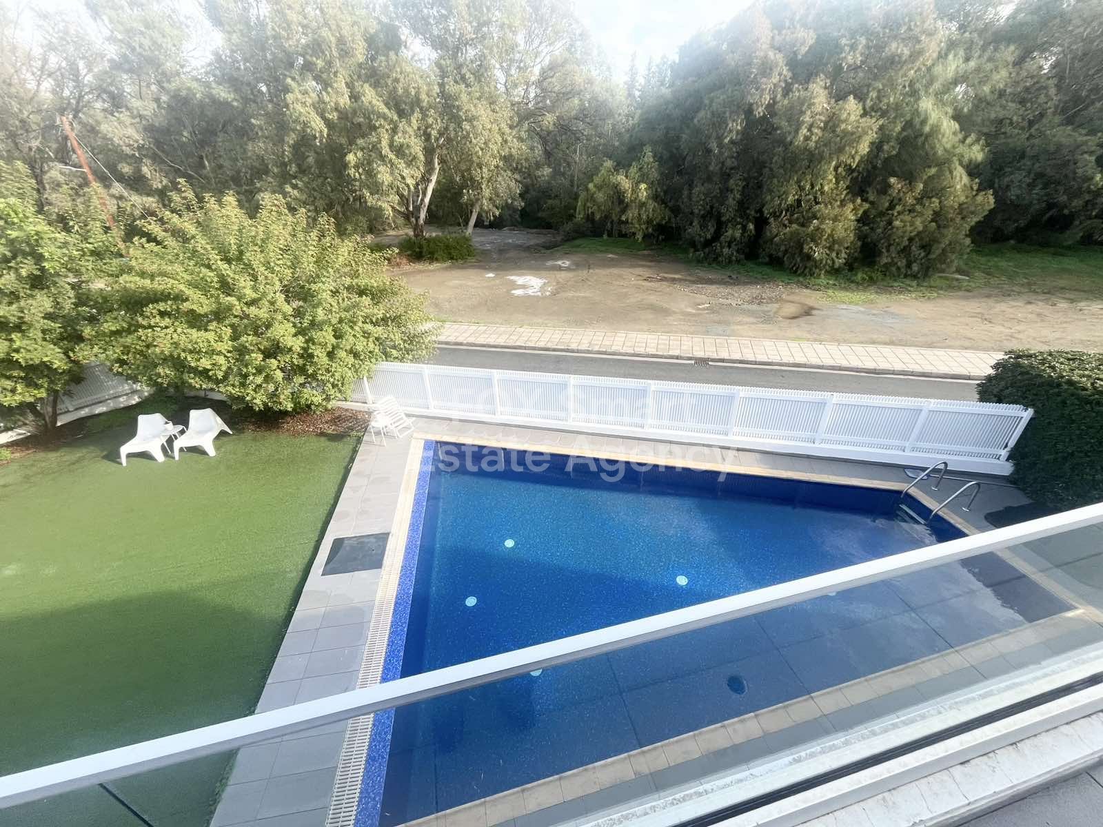 For rent 5 bedroom semi detached furnished house in Strovolos, close to the Presidential Palace, Wargaming, English School and PWC.