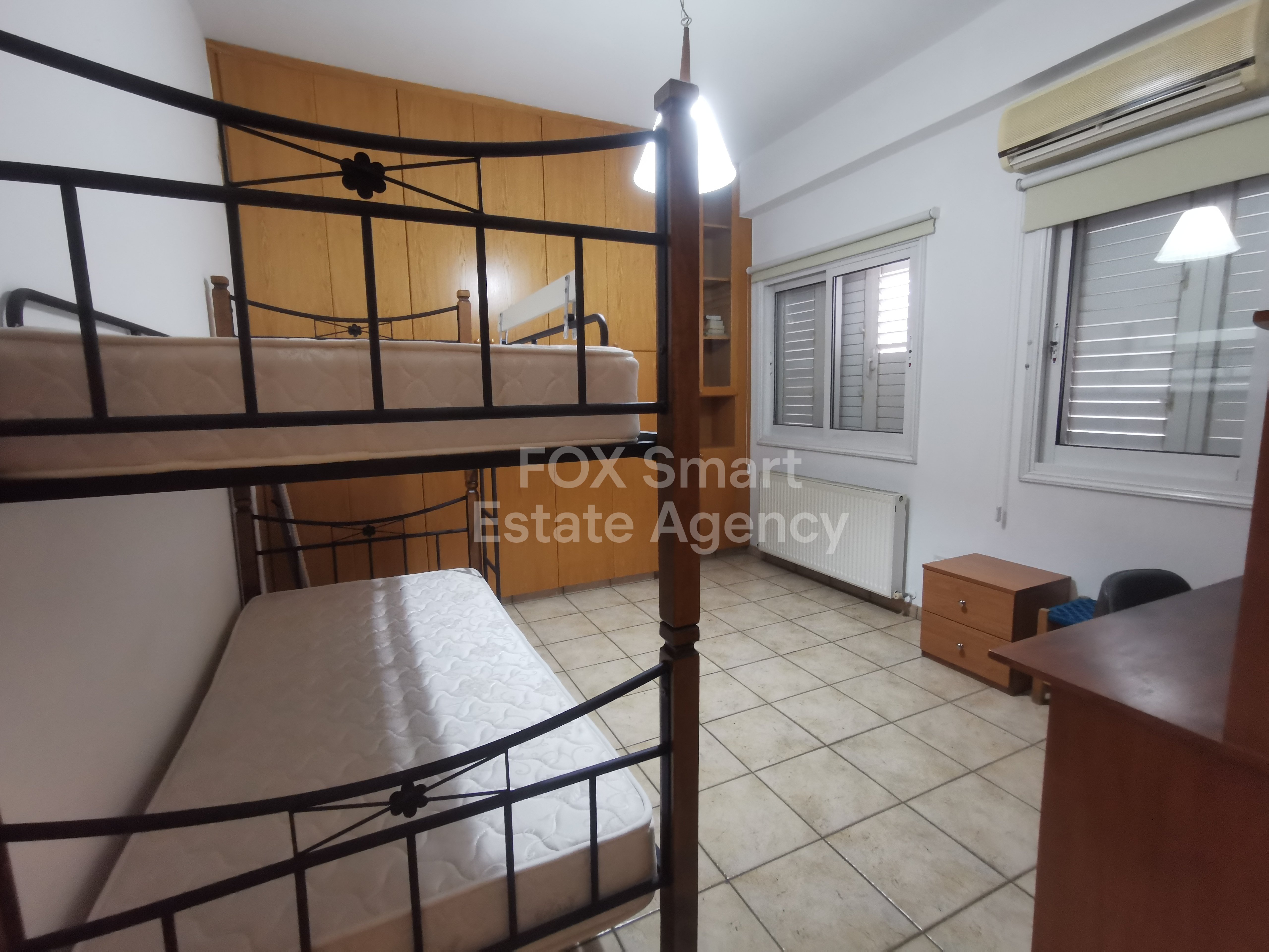 2 bed apartment off Athinon Strovolos