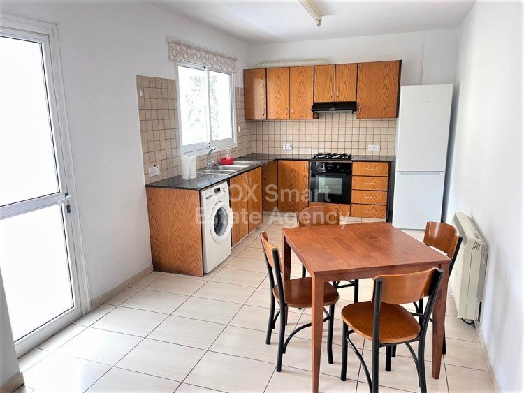 Prime 2-Bedroom Apartment Near Acropolis Park