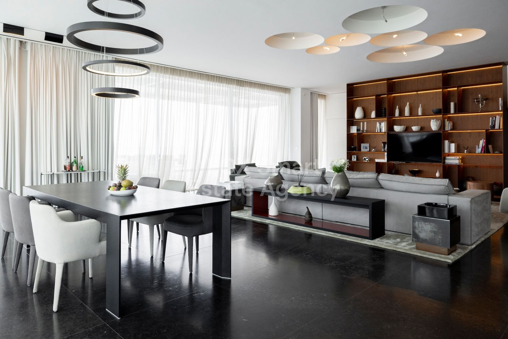 Apartment in Limassol - view 1