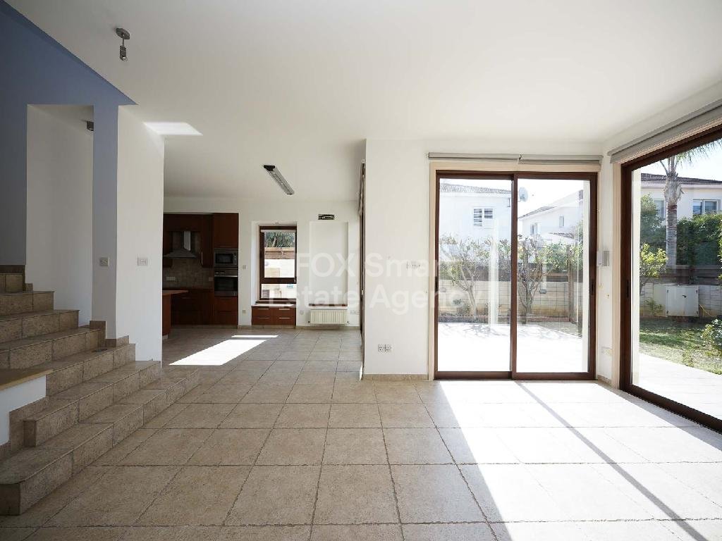 Detached Two-Storey House in Prime Egkomi Location