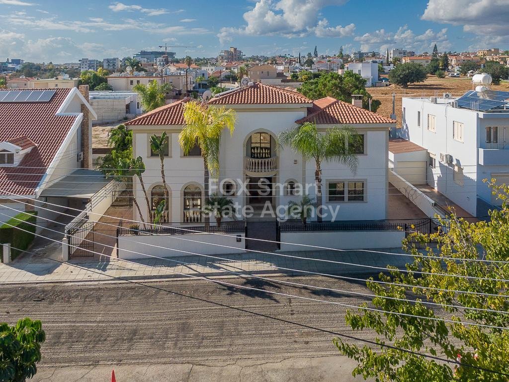 House in Ypsonas - view 1