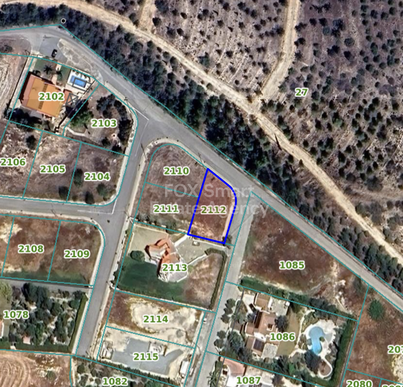 Land in Geri - view 1