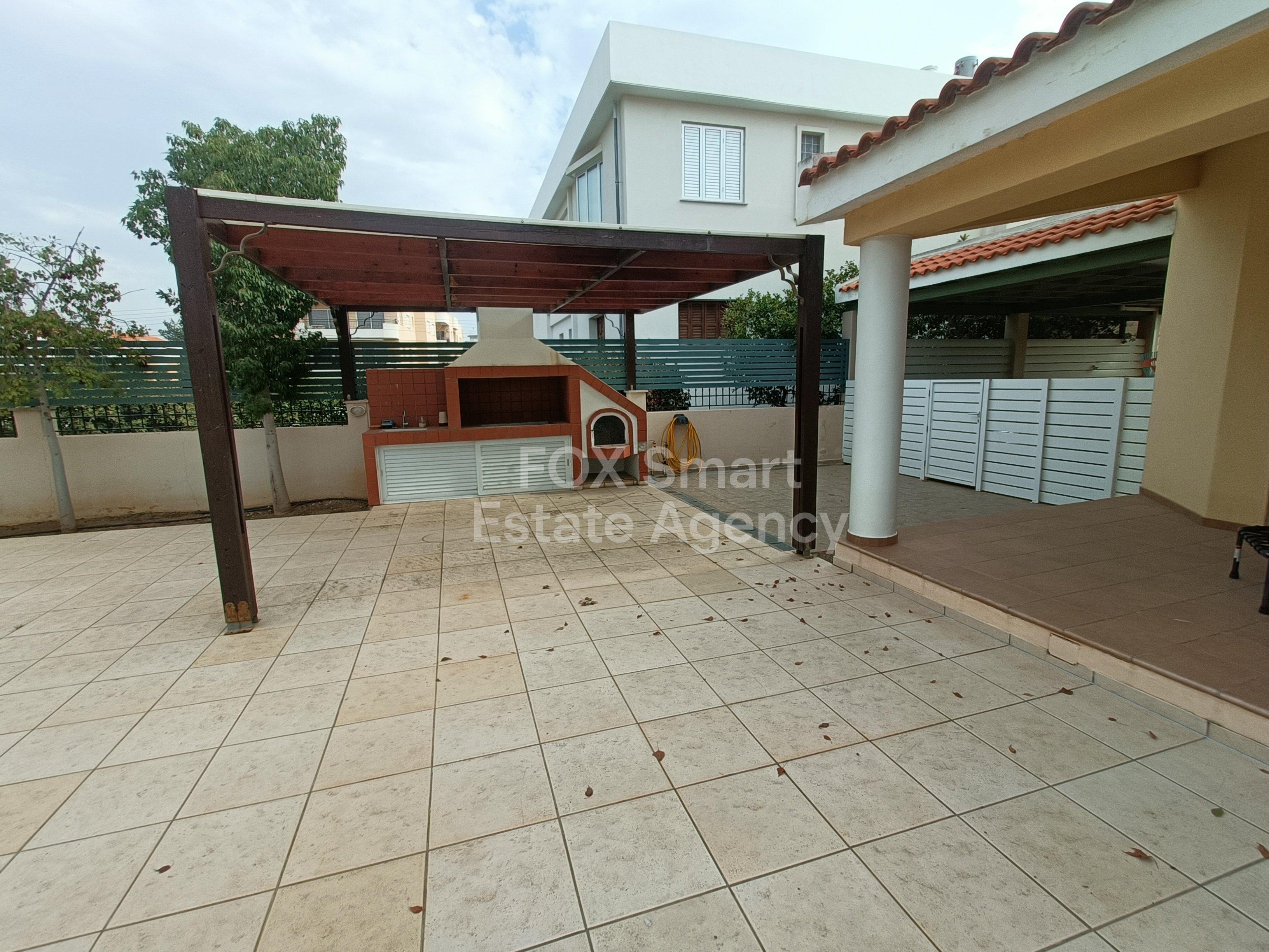 Luxury Spacious 4 Bedroom plus office House in a prime location, in Strovolos