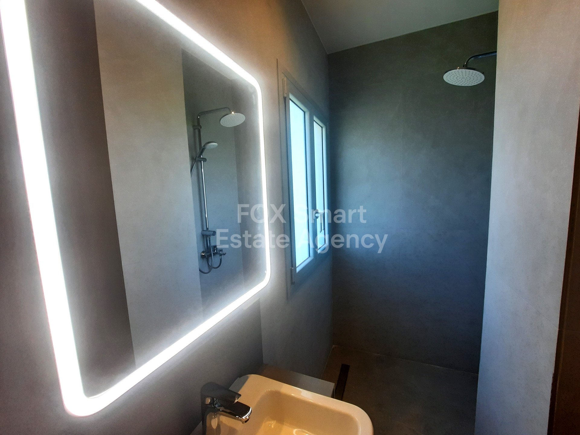 Luxury 4-Bedroom Penthouse | 205 sqm + 95 sqm Verandas | Strovolos, Nicosia