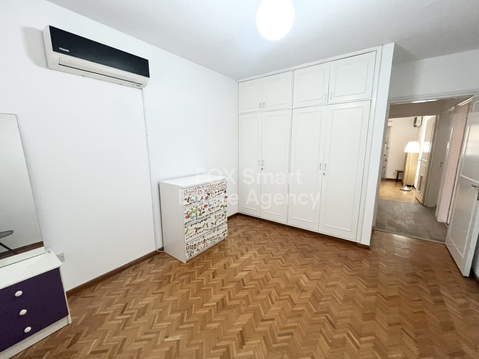 For rent 3 bedroom ground floor apartment in Agioi Omologites, near American School.