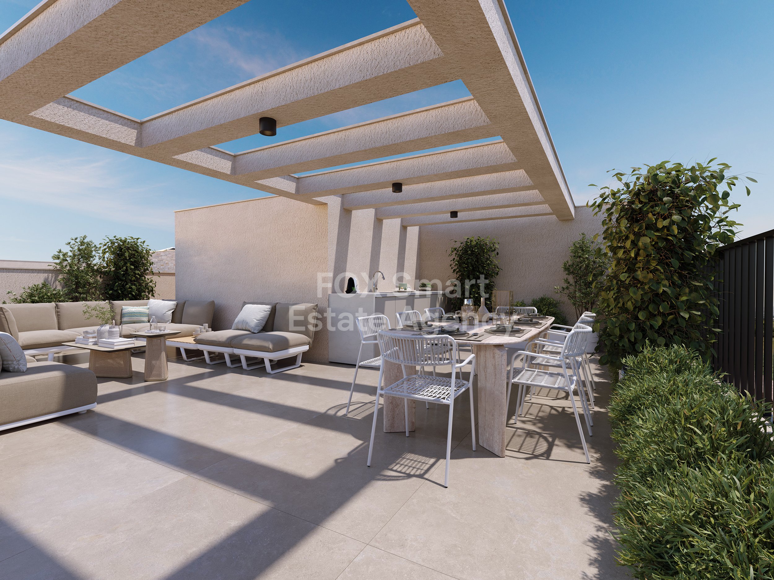 Elegant 2-Bed Penthouse Apartment with Private Rooftop Terrace & Resort Amenities