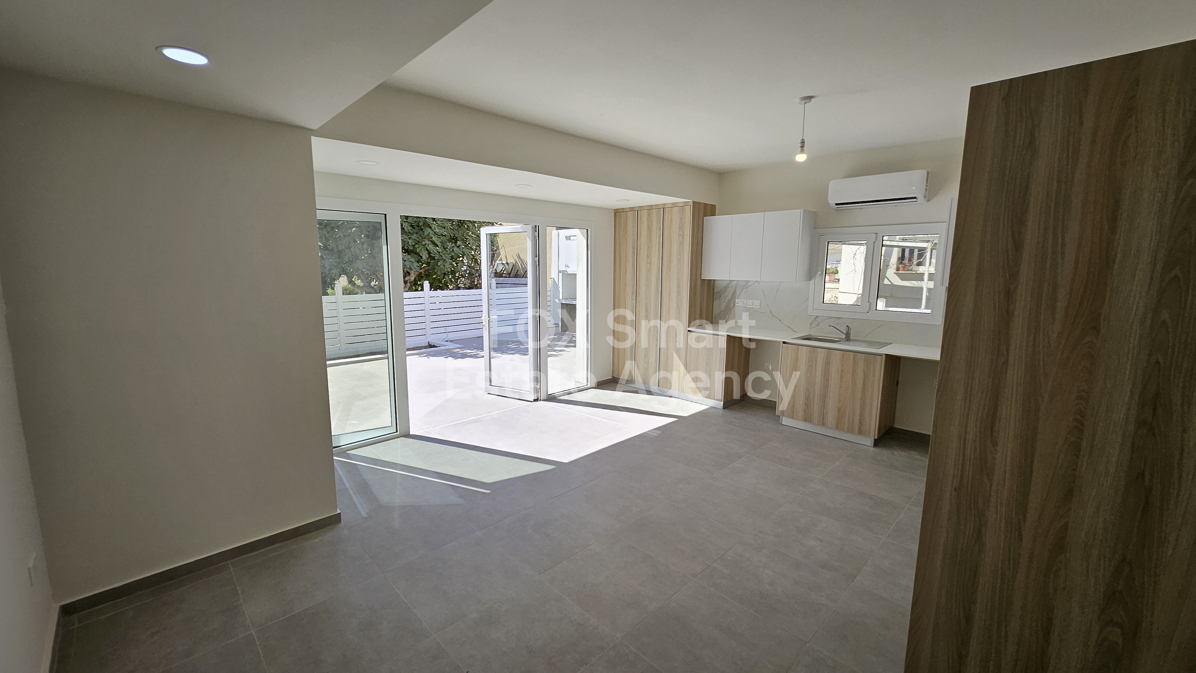 3 Bedroom Ground-Floor House in Sotiros Area