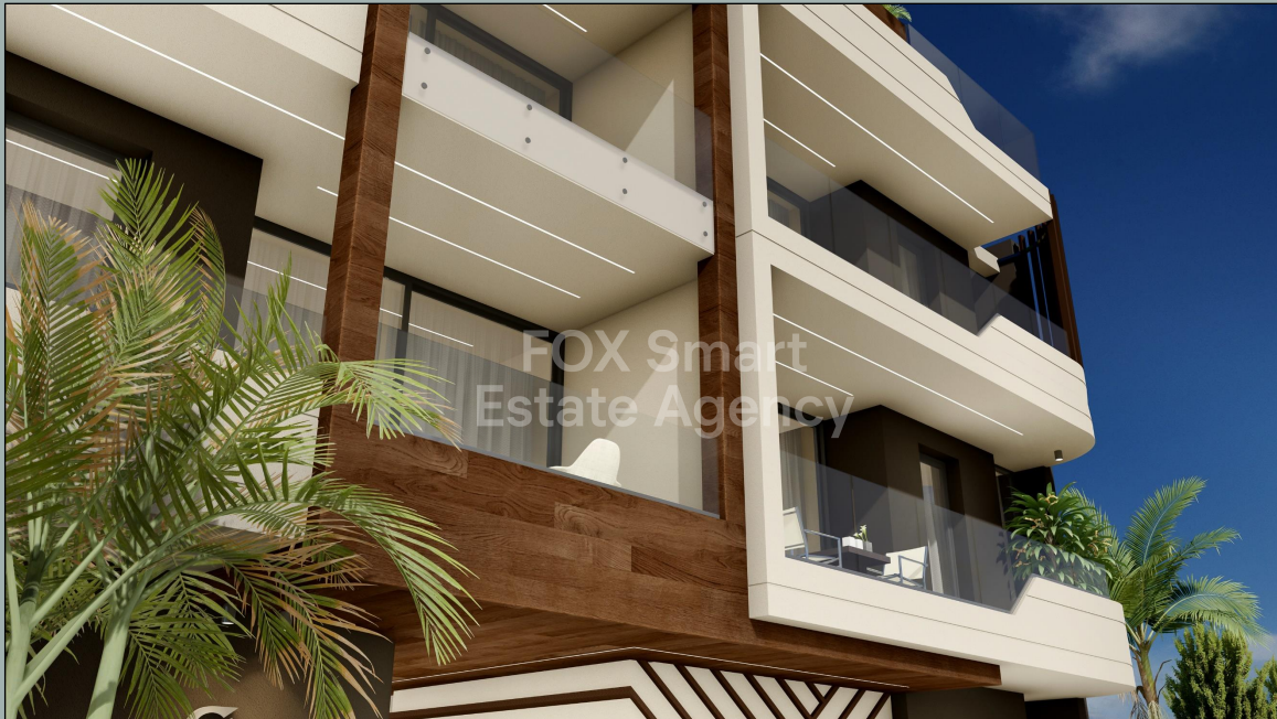 Contemporary 2-Bedroom Penthouse with Rooftop Terrace in Livadia