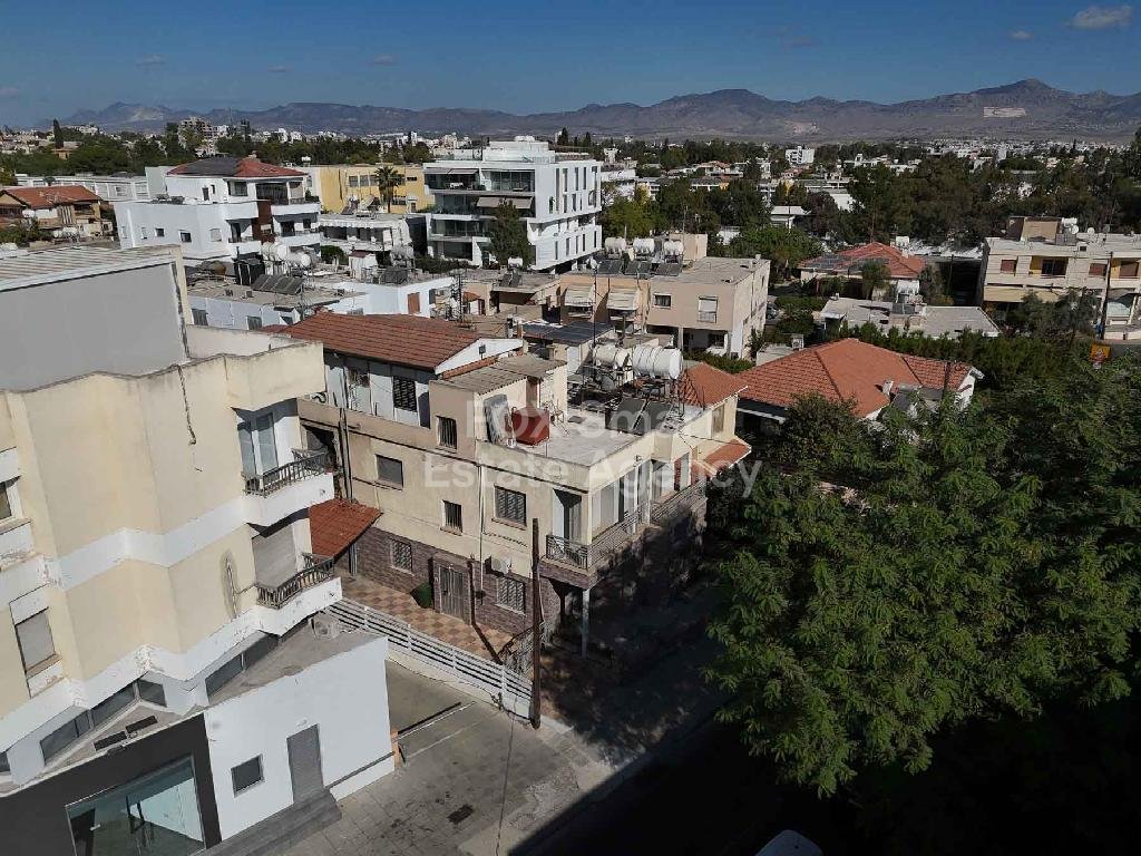 House in Nicosia - view 1