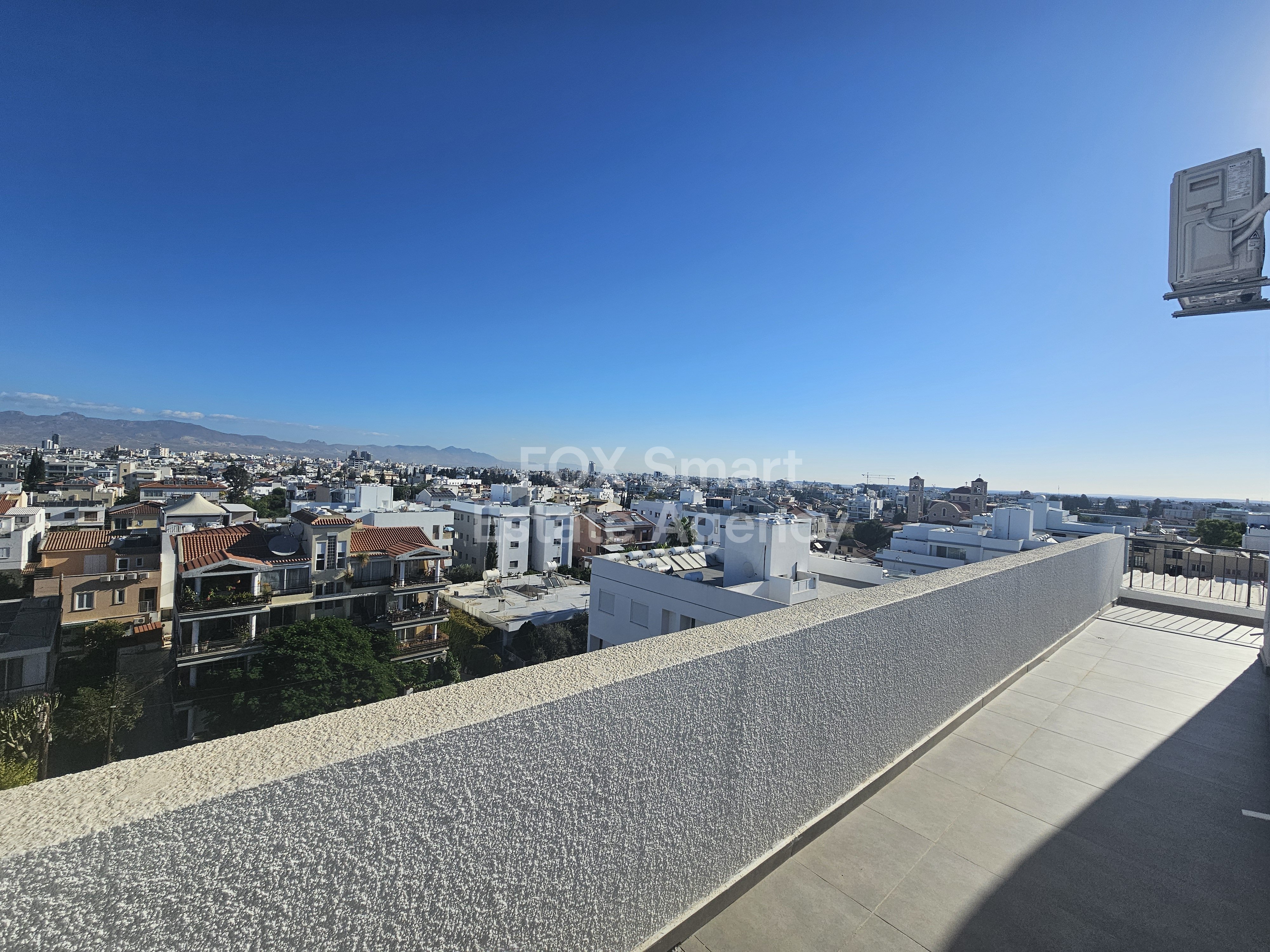🌇 Renovated 3-Bedroom Penthouse Apartment 163 sqm + 110 sqm Verandas in Strovolos (Stavrou Area), Nicosia