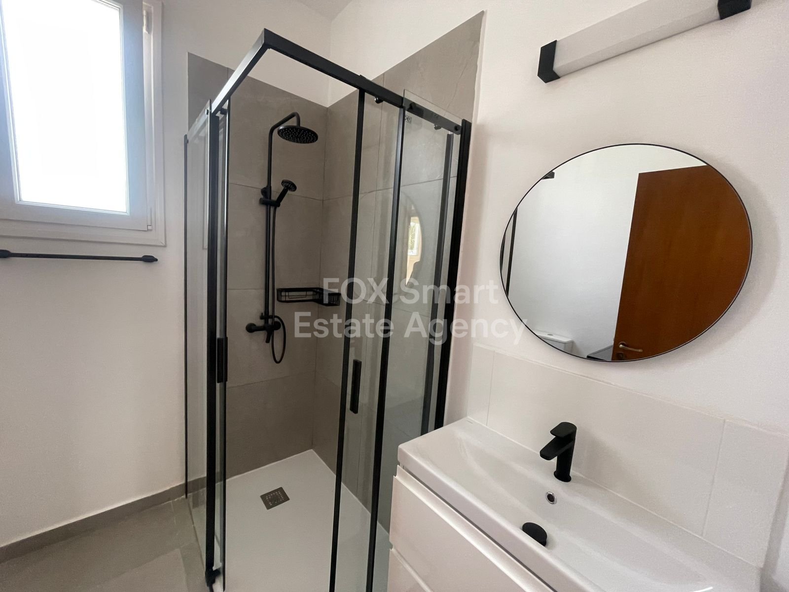 🏡 For Sale: 4-Bedroom House in Livadia – Just 500m from the Mediterranean Sea