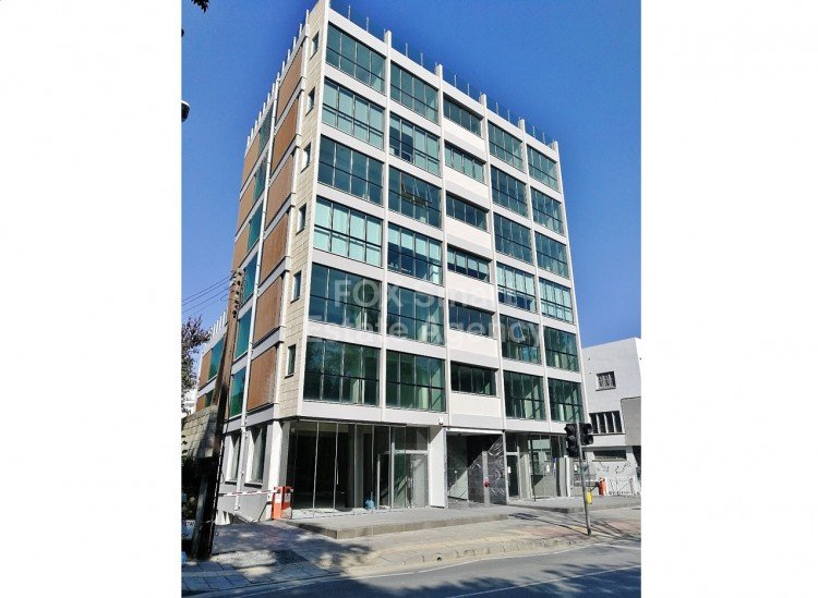 House in Nicosia - Image 3