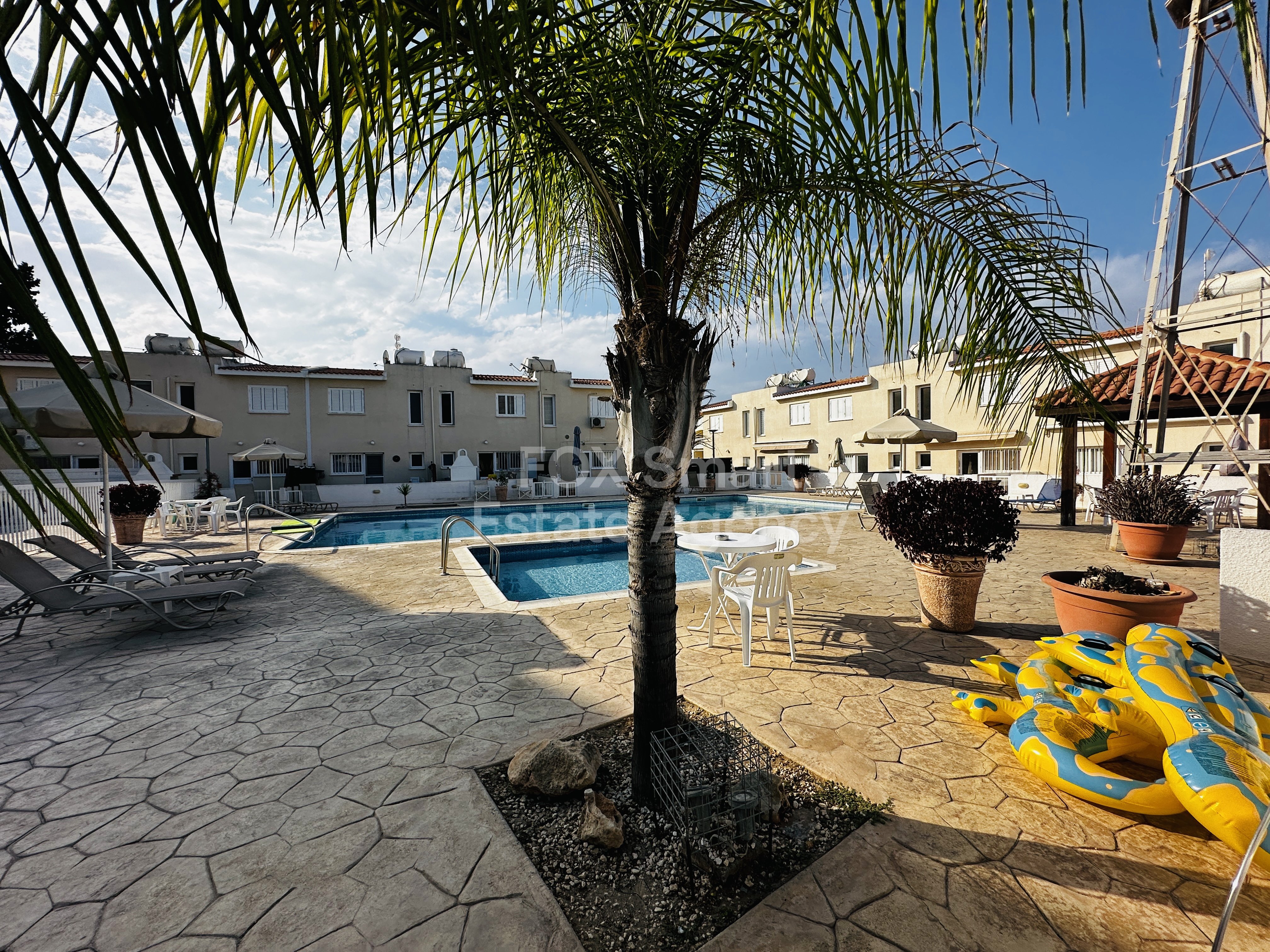 For Rent.. 2 Bedrooms Maisonette With A Community Pool, Paralimini, Famagusta