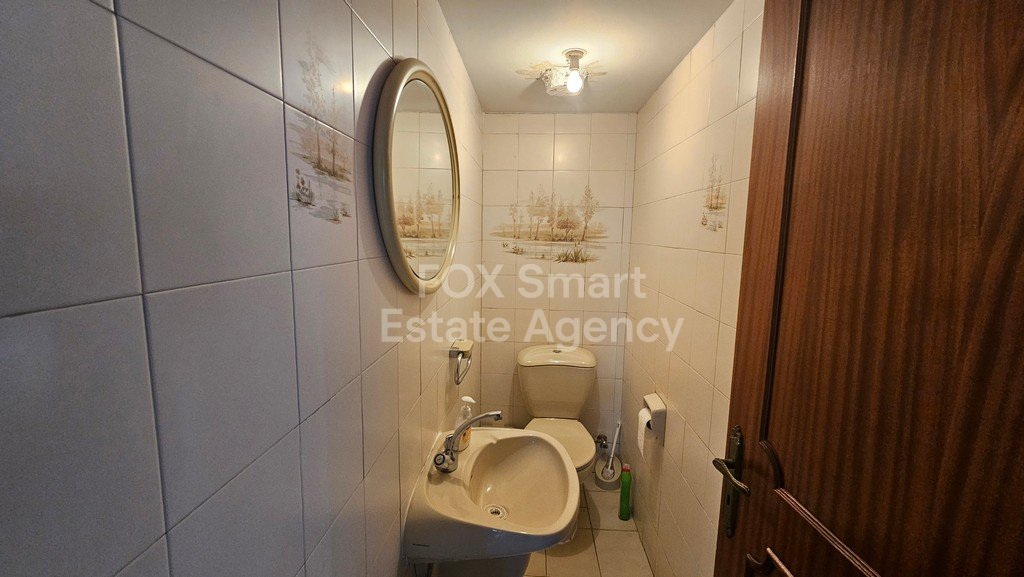 For Sale 3 Bedrooms  Apartment in Strovolos.