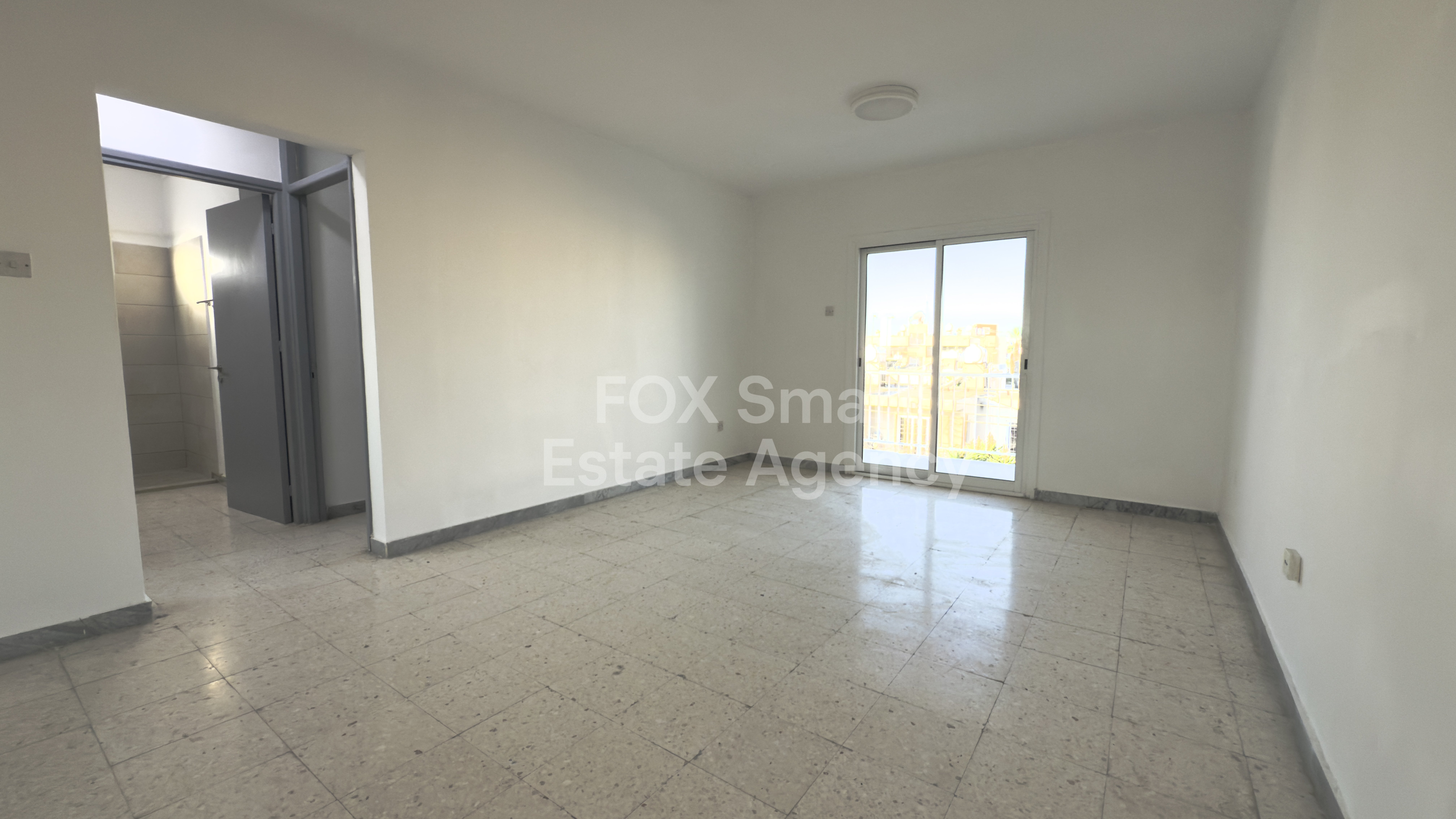 2-Bedroom Apartment in Agioi Anargyroi II – Ideal for Living or Investment