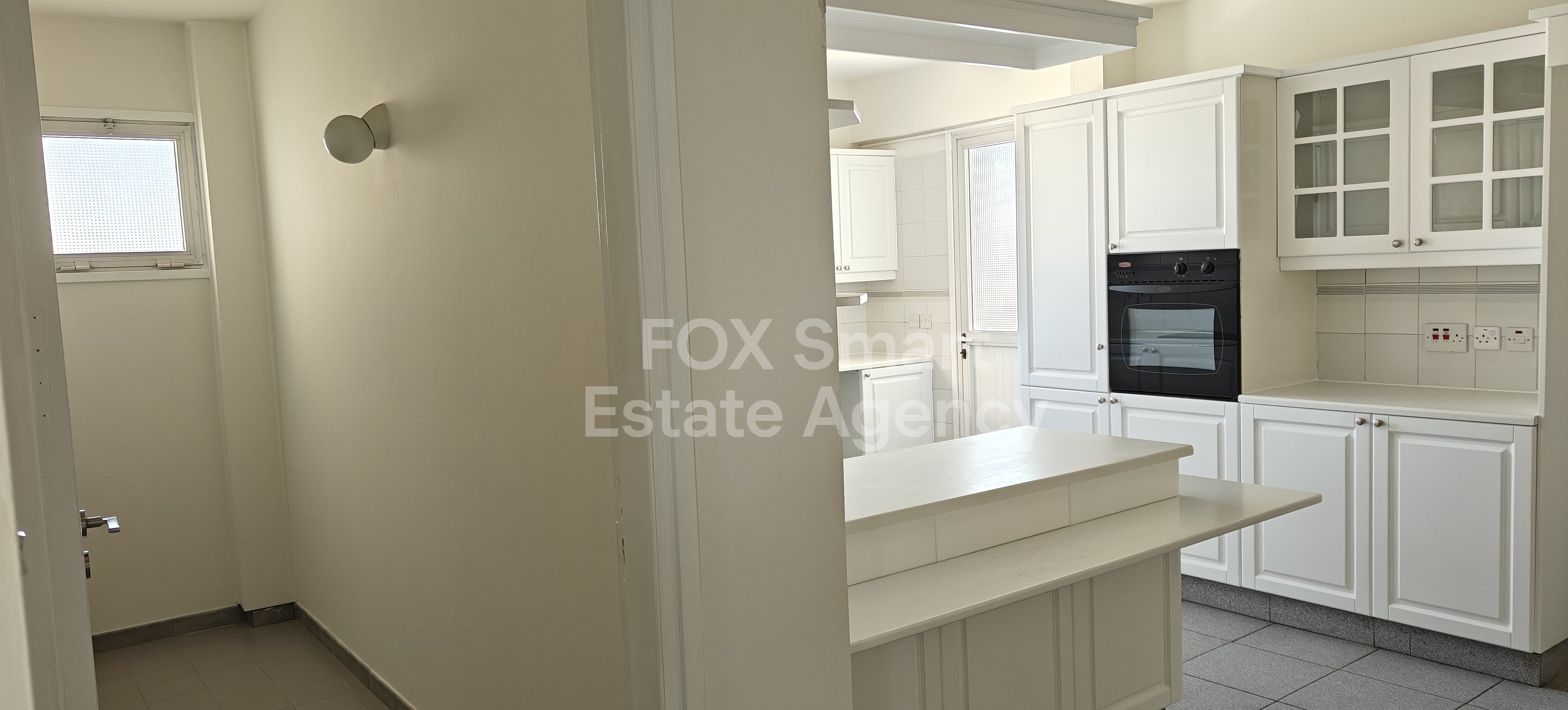 For rent spacious whole floor 3-bedroom apartment in Makedonitisa close to the Mall of Egkomi