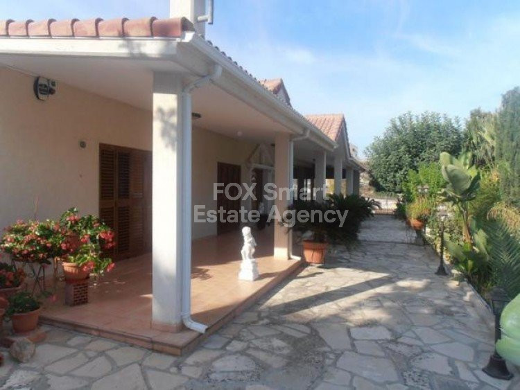 House, For Sale, Limassol  3 Bedrooms 1 Bathroom 2767.00 SqM.....