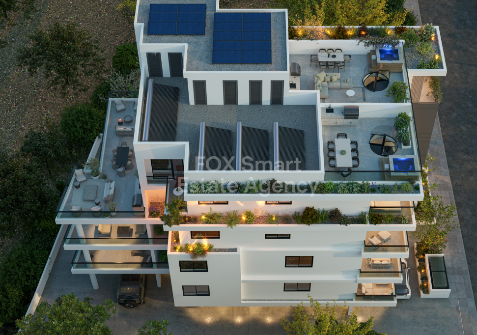 Top floor two bedroom apartment for sale, Harbor area.