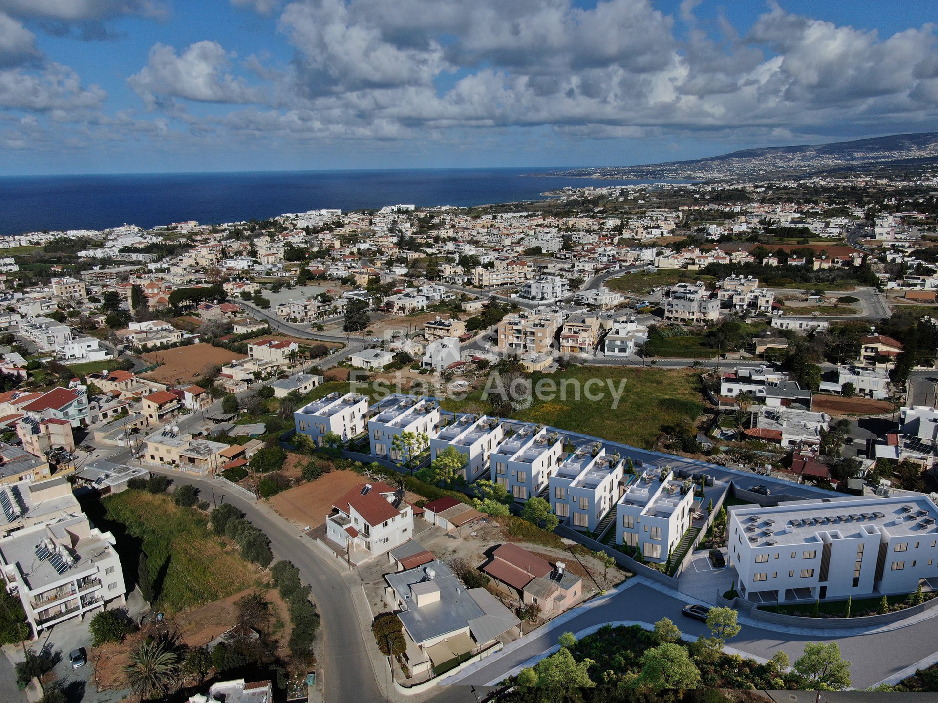 House in Chlorakas - Image 3