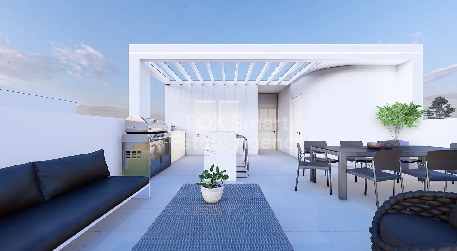 2 Bedroom Duplex Penthouse with Private Roof Garden
