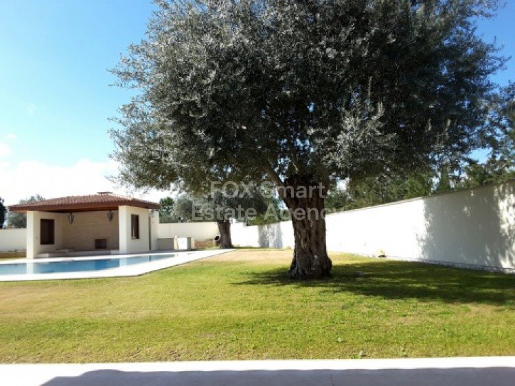 House, For Sale, Nicosia, Strovolos  5 Bedrooms 5 Bathrooms.....