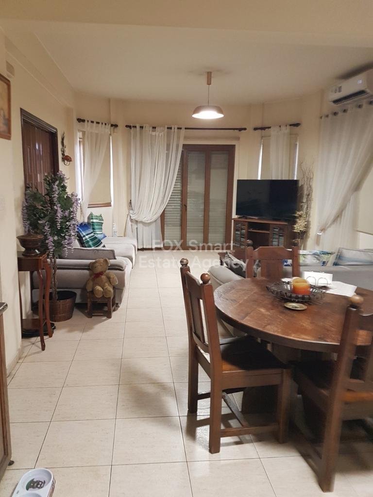 Spacious 4-Bedroom Semi-Detached Home in Vergina