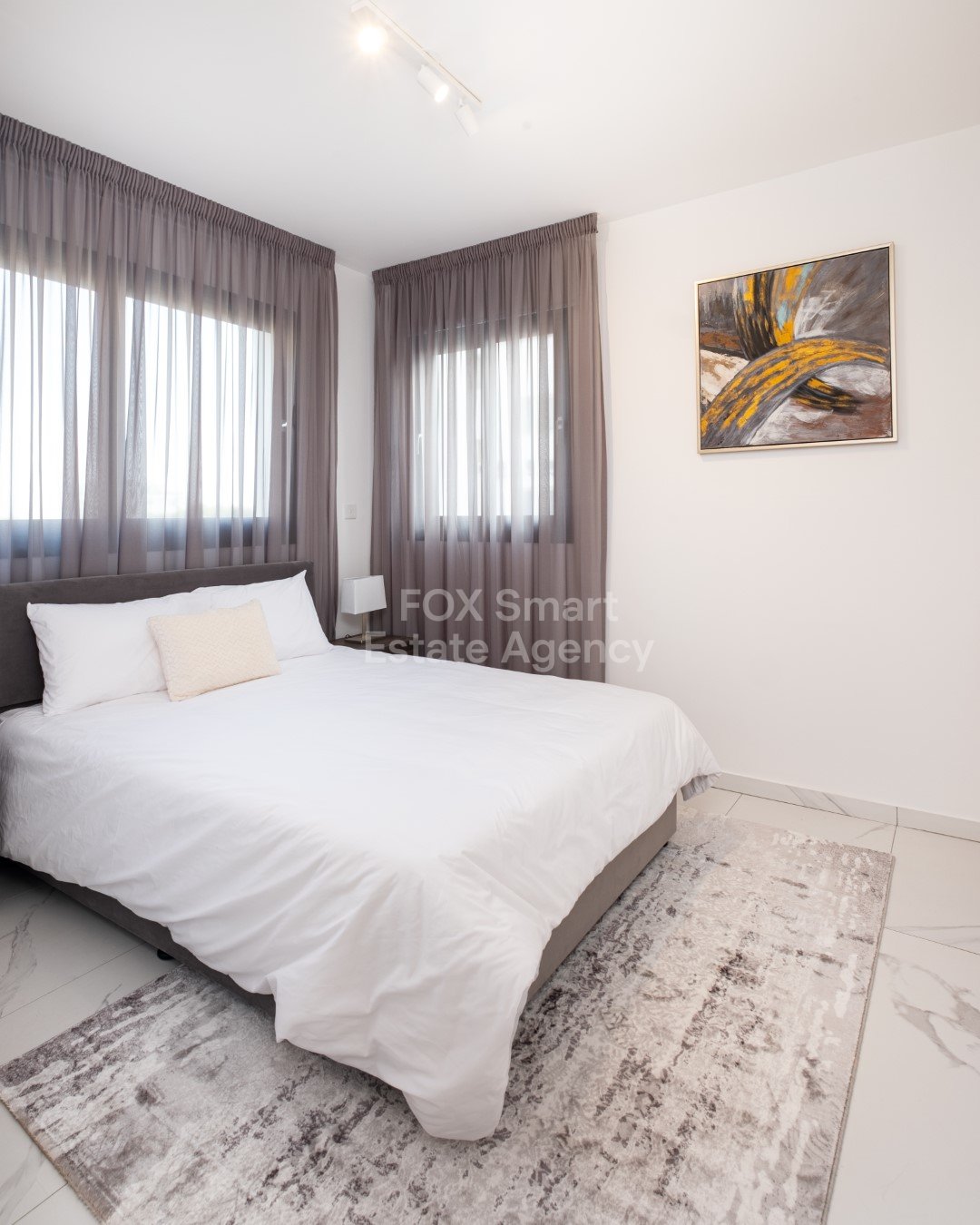 Two bedroom apartment for rent, Larnaka center.