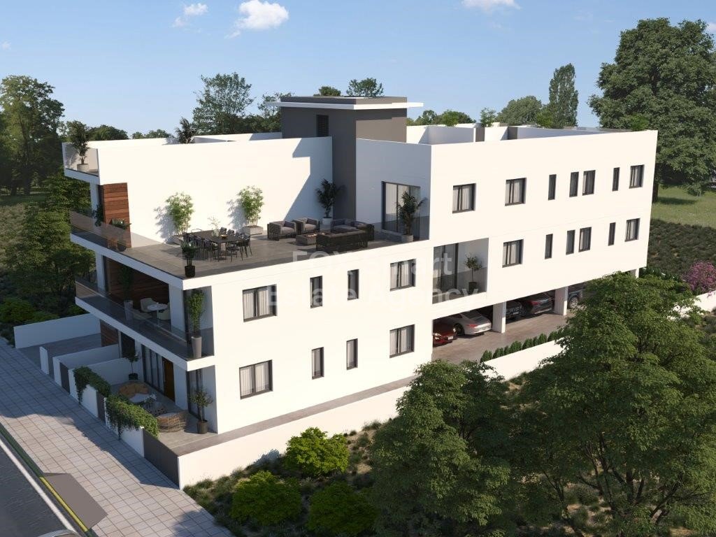 2 Bedroom Top Floor Apartment in Kiti, Larnaca