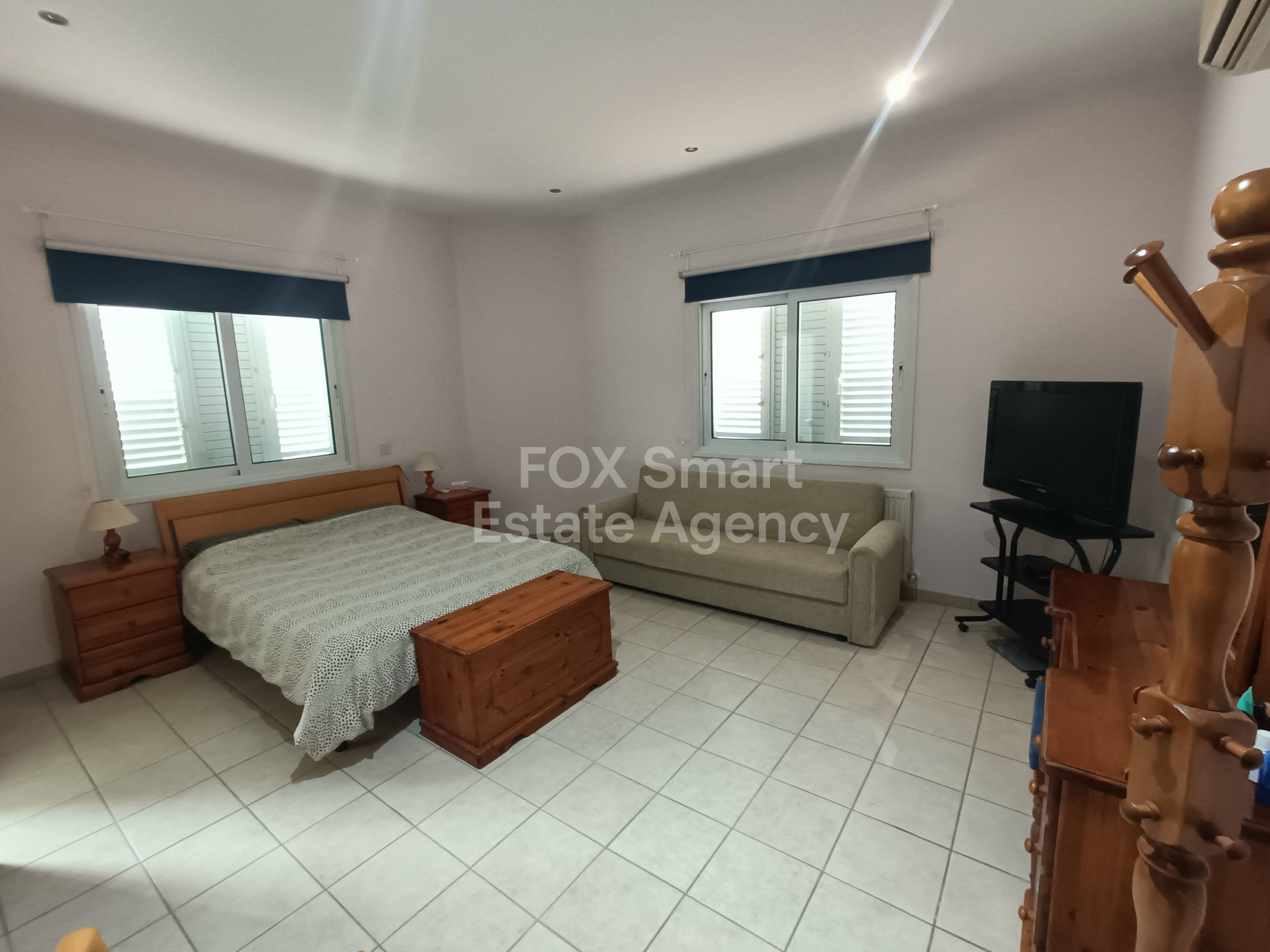 Luxury Spacious 4 Bedroom plus office House in a prime location, in Strovolos