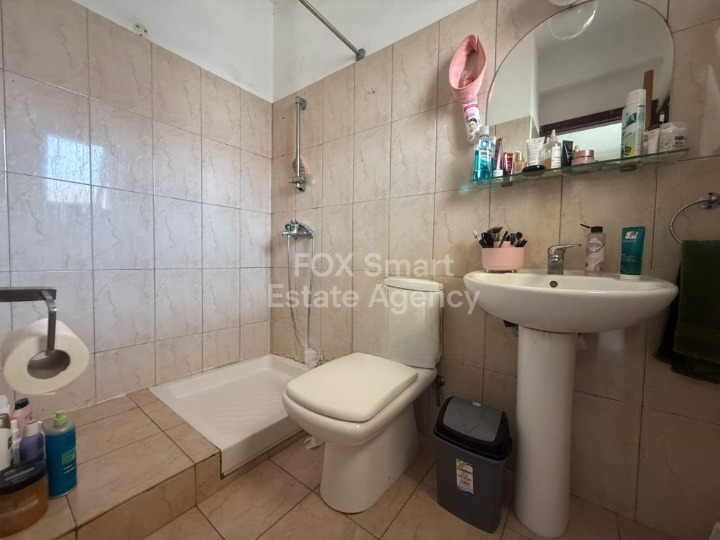 Spacious 4-Bedroom Home in Vergina – Quiet Residential Area