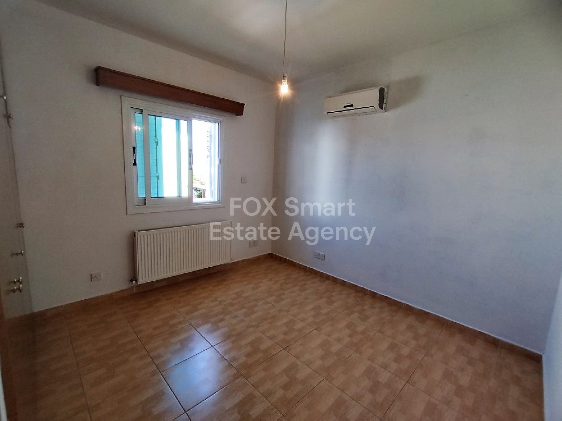 Beautiful 3-Bedroom House for Rent in Excellent Condition in Lakatamia