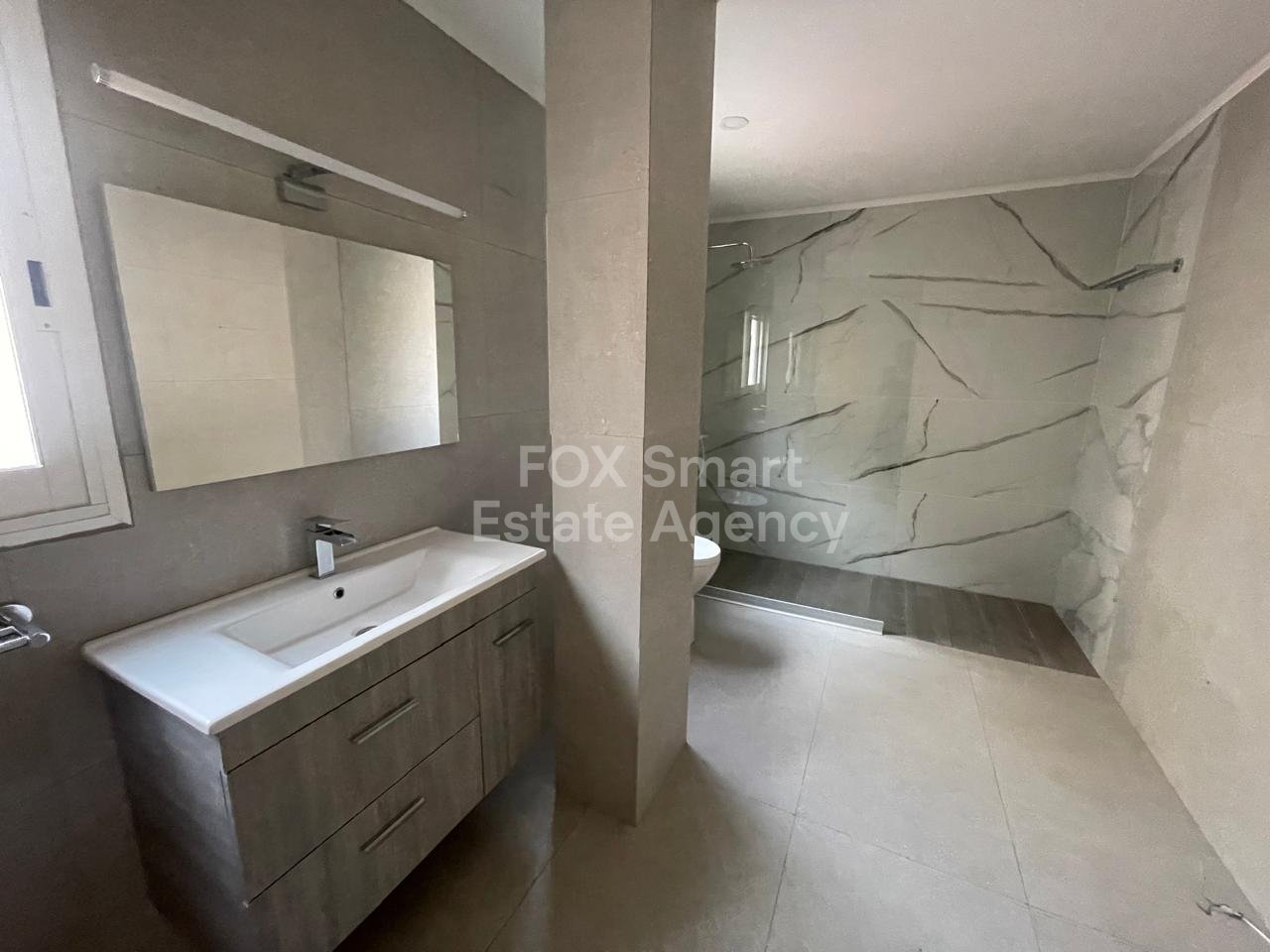 Spacious 4-Bedroom House for Rent – Central Harbor Area