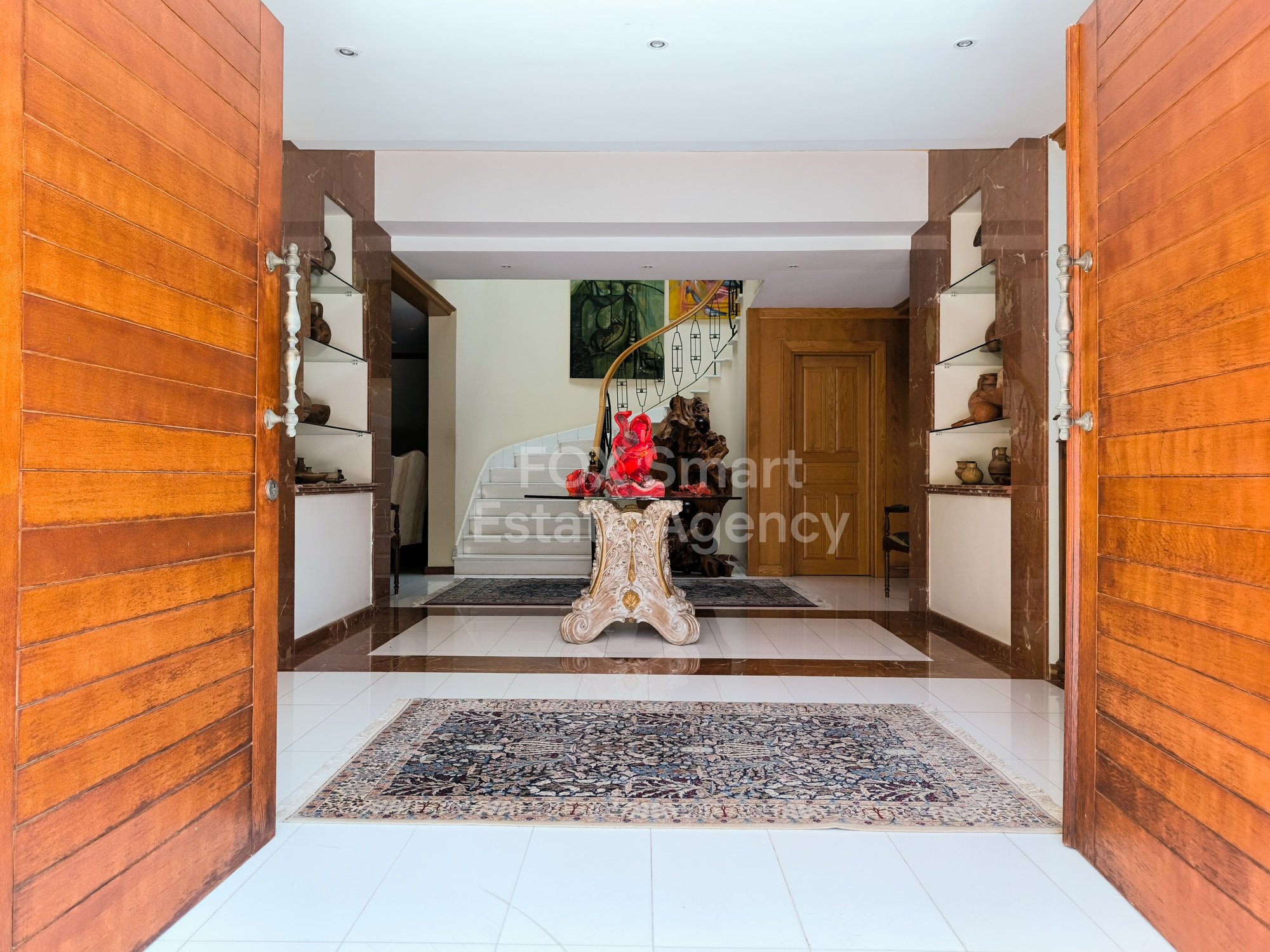 Luxury 5-Bedroom Villa for Rent with Private Pool – Pascal Area of Larnaca, Cyprus