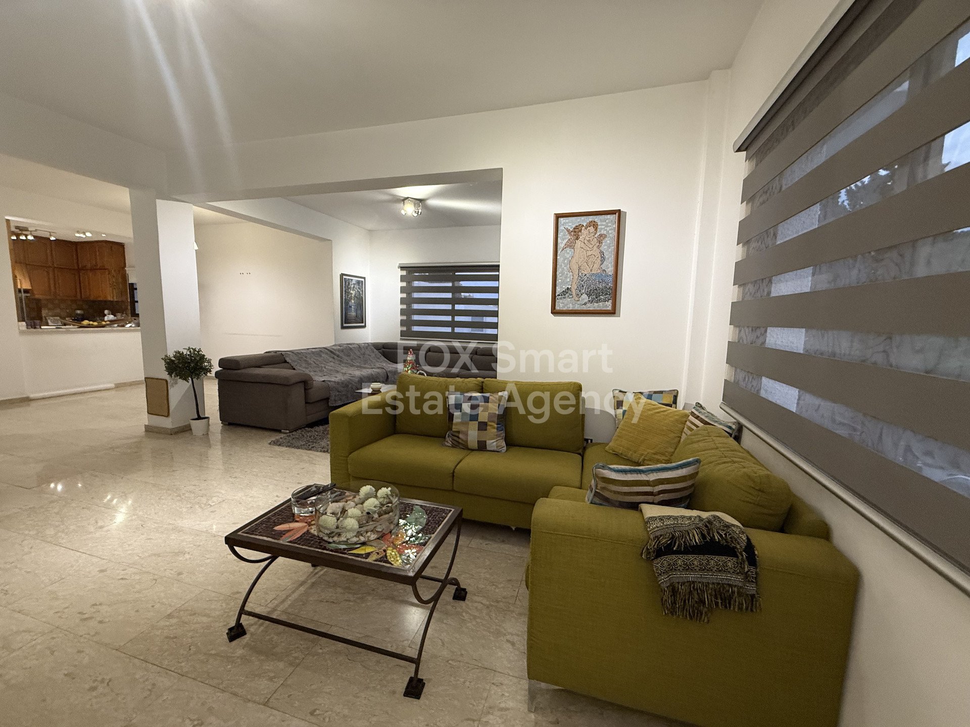 Apartment in Omonoia - view 1