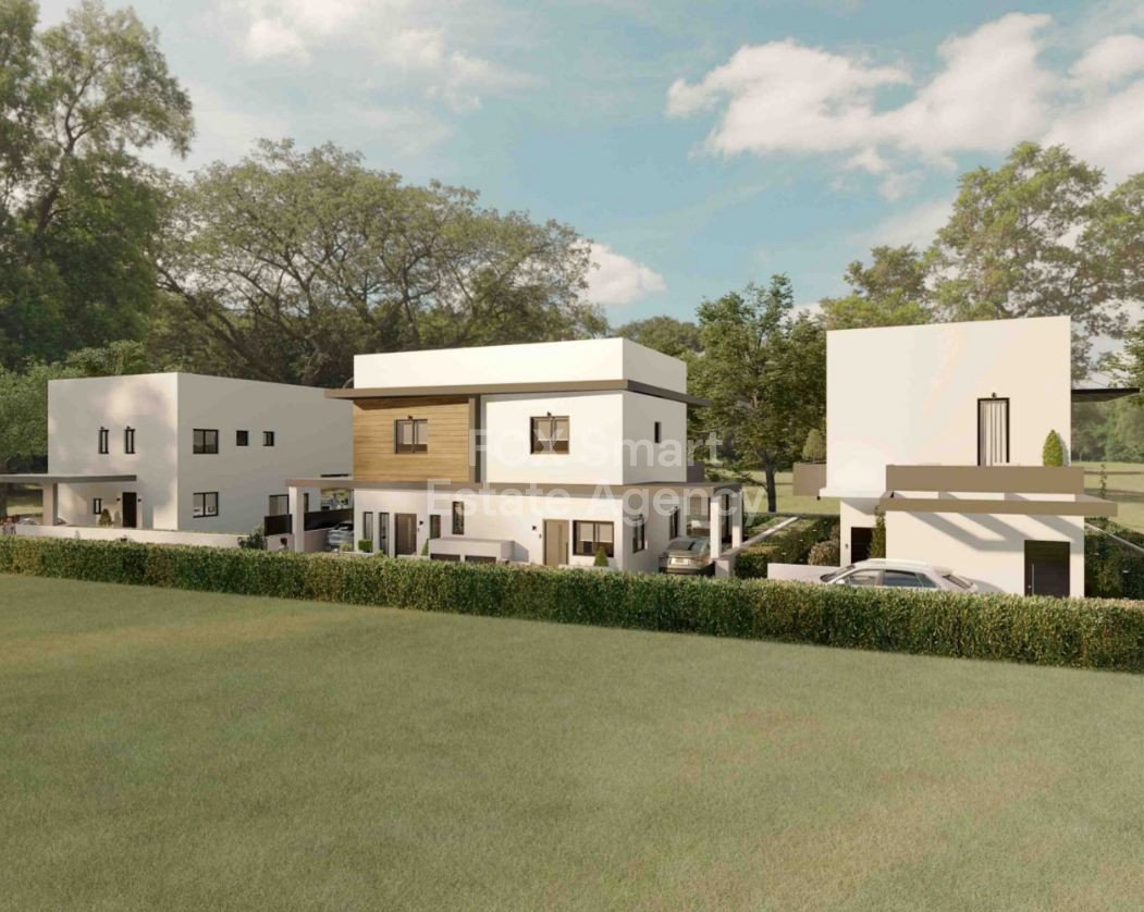 House in Zakaki - view 1