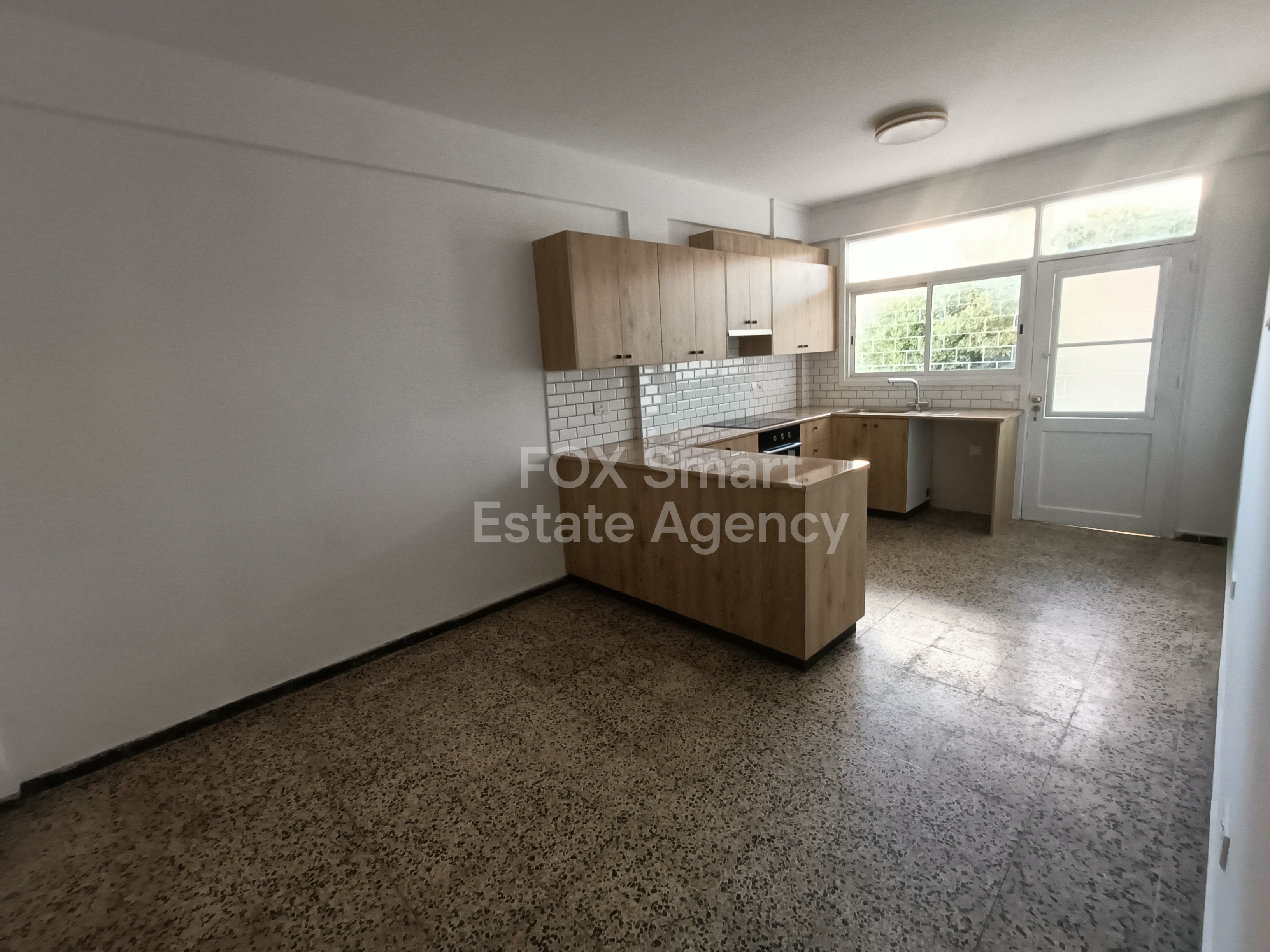 Spacious 3 Bedroom Unfurnished Ground floor House in Agios Dometios