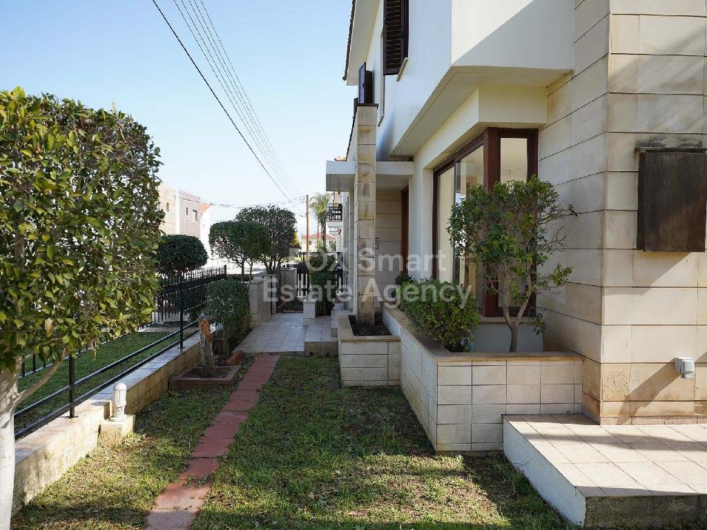 Luxury five-bedroom house in Egkomi, Nicosia for sale
