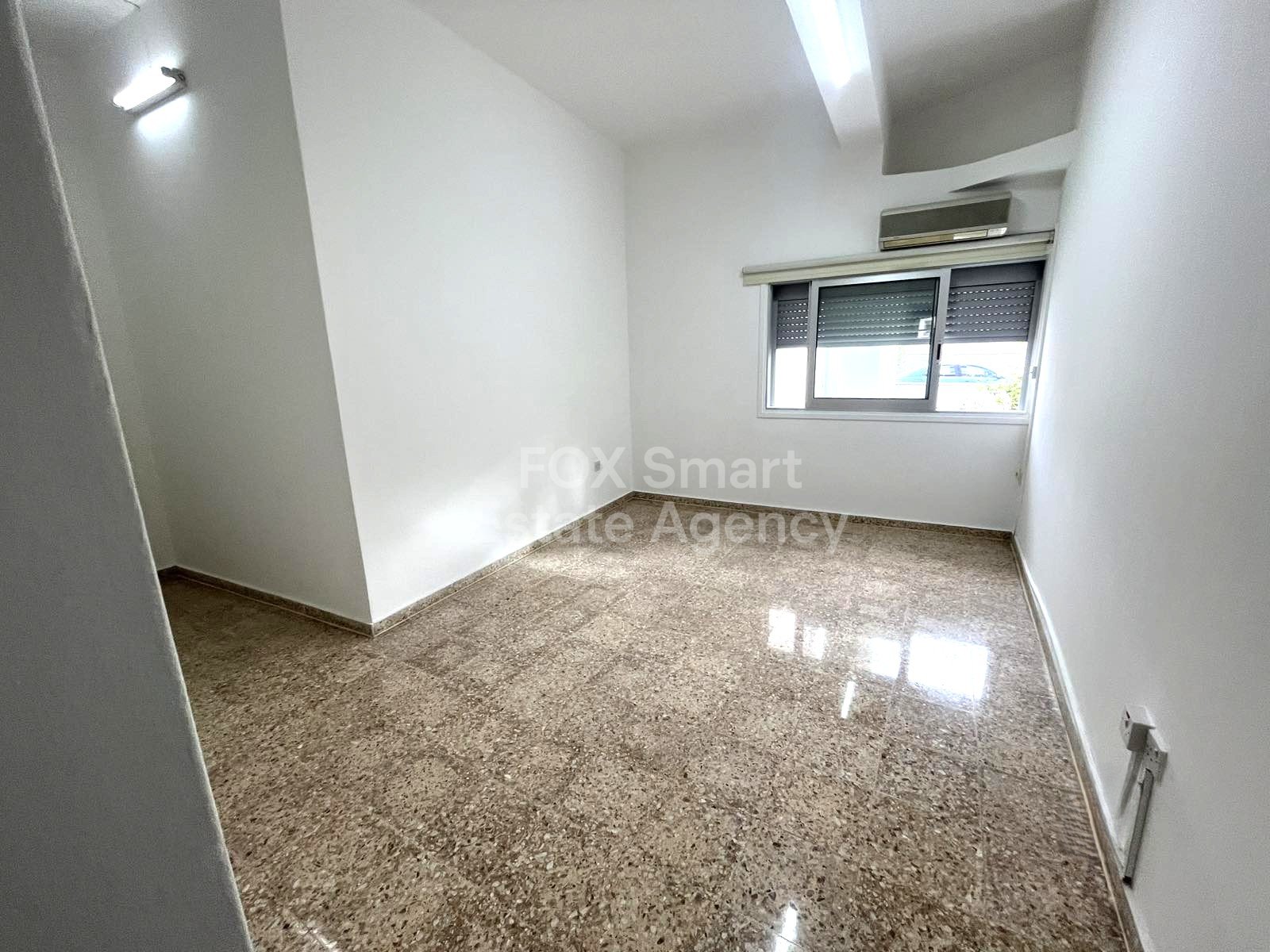 For rent 2 bedroom  ground floor apartment in Strovolos , close to Strovolou and Pericleous Street, Nicosia